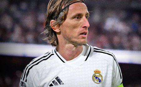 لوكا مودريتش.. يغادر مملكة مدريد