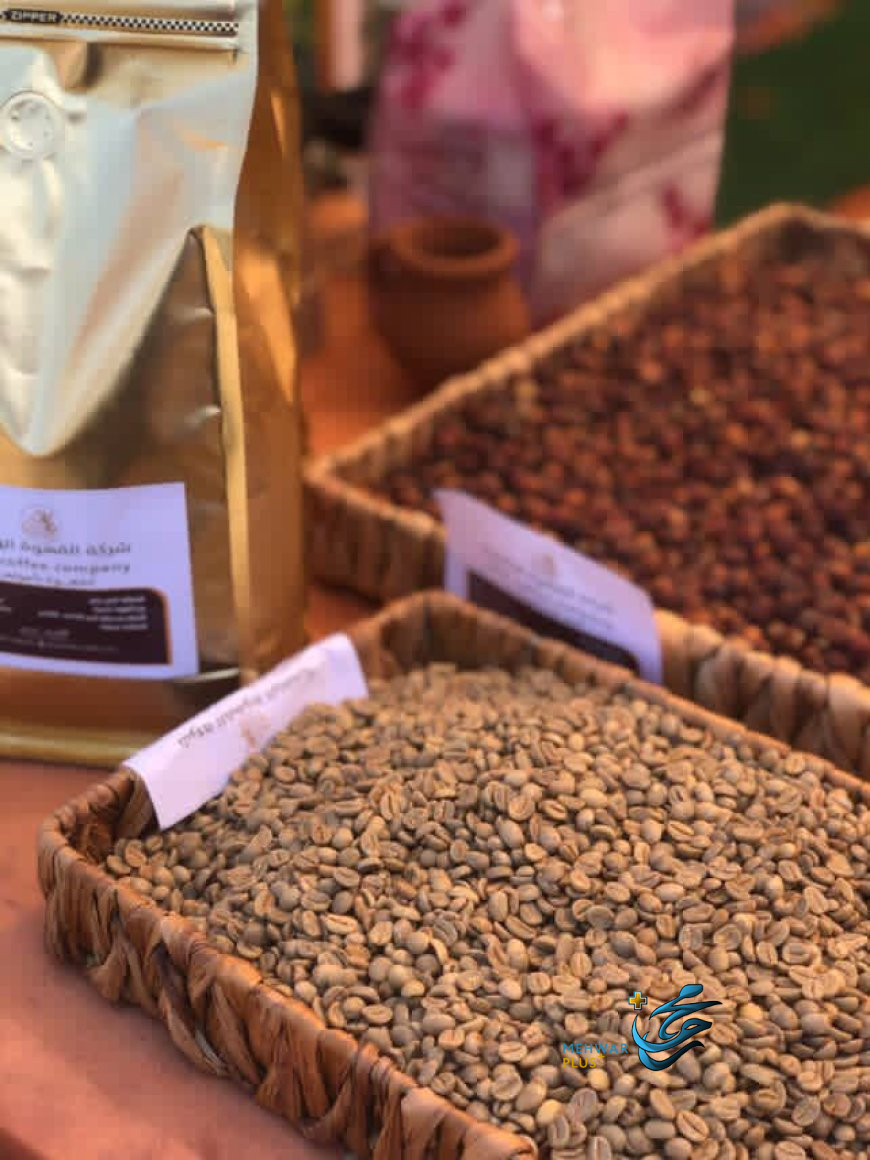 القهوةُ العربية.. فنجانُ تُراثٍ لا يبرُد