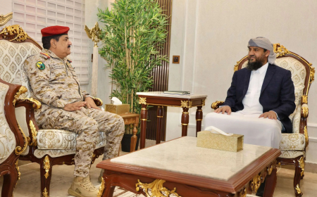 المحرّمي: يشدد على ضرورة رفع مستوى التنسيق العملياتي لمواجهة التحديات الراهنة وحماية المكتسبات الوطنية.