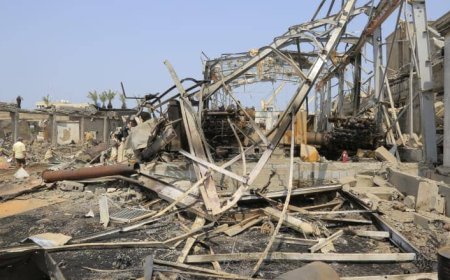 إسرائيل" تقصف ميناء الحُديدة وتتوعد الحوثيين بدفع ثمن باهظ 