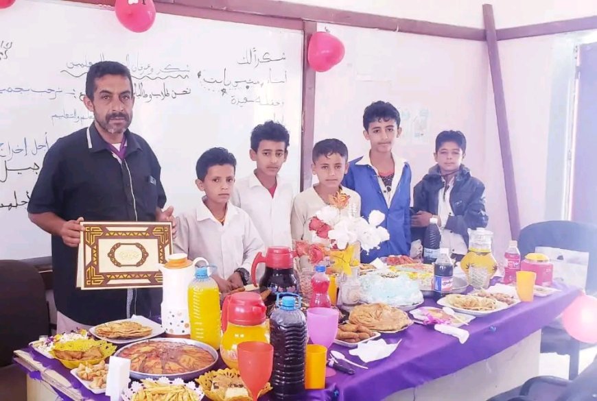 صرخة استاذ في مديرية الازارق: عرض كليته للبيع في مزاد علني بسبب الجوع وغياب الرواتب