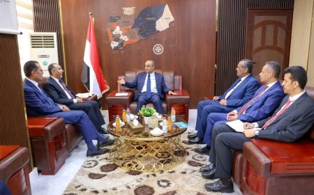 رئيس الوزراء يزور وزارة الصناعة والتجارة لمتابعة الرقابة على الأسعار 