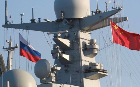 قوات روسية وصينية تجري مناورات في بحر اليابان