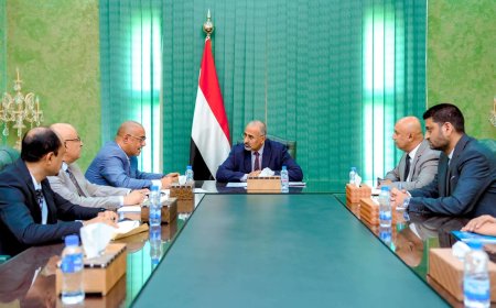 الزُبيدي يؤكد على أهمية تطوير قطاع الاتصالات لتحقيق نقلة نوعية في الخدمات