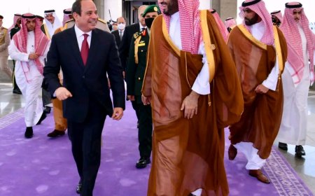 السيسي يصل إلى السعودية.. ومحمد بن سلمان في استقباله