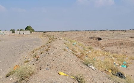 فرع هيئة الاراضي  بالحديدة يحذر من البناء العشوائي في مجاري السيول