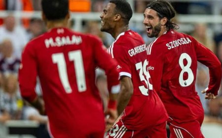 سوبوسلاي يقود ليفربول لانتصار مثير على آرسنال و ينفرد بالصدارة