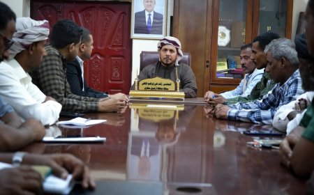 برئاسة المحافظ الثقلي.. اجتماع هام في سقطرى لمناقشة تعزيز الرقابة على الأسعار وحماية المستهلك