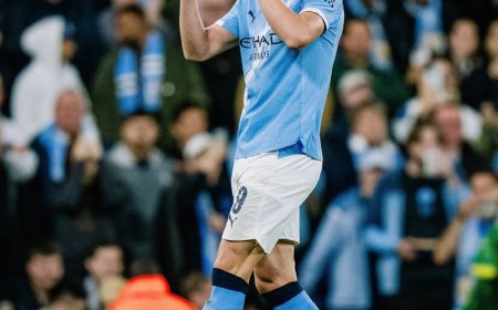 مانشستر سيتي يفتتح مشواره الأوروبي بانتصار مقنع على نابولي