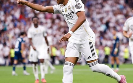 ريال مدريد يواصل بدايته المثالية ويحسم القمة أمام إسبانيول بثنائية ميليتاو ومبابي