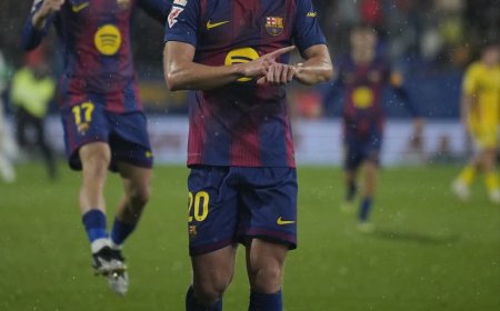 برشلونة يواصل مطاردة غريمه ريال مدريد بثلاثية أمام خيتافي