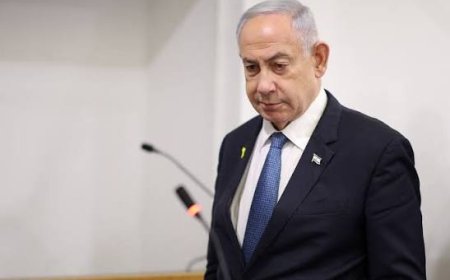 طائرة نتنياهو تسلك مسارًا غير اعتيادي إلى الولايات المتحدة خشية اعتقاله