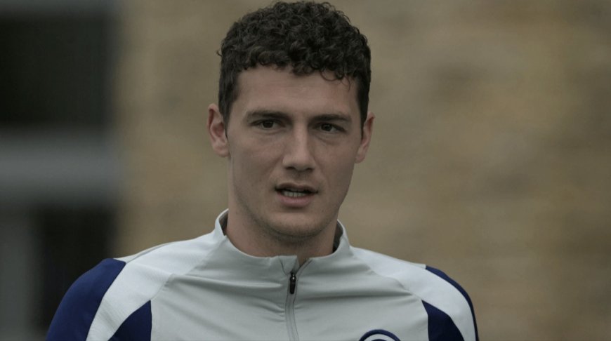 مارسيليا يُعيد تعزيزه الدفاعي بـ15 مليون يورو في التعاقد مع بنجامين بافار