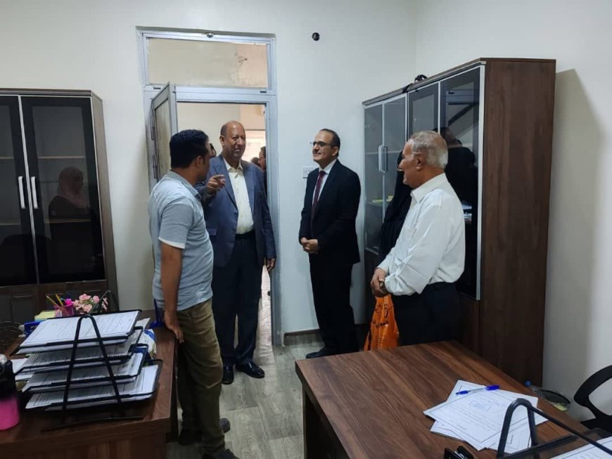 وزير الصحة يطلع على تجهيزات المبنى الجديد للمجلس الطبي الأعلى بعدن