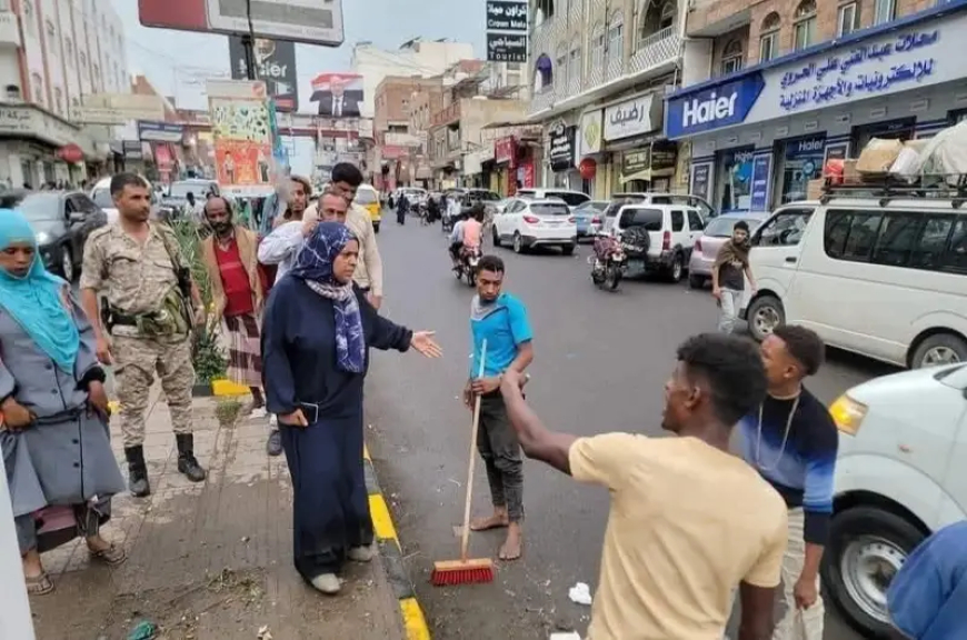 اغتيال مديرة صندوق النظافة في تعز.. وإضراب شامل يجتاح المدينة