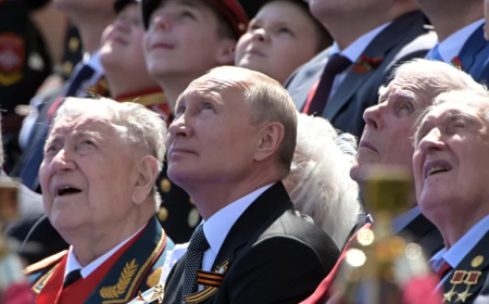 فلاديمير بوتين يسعى لتجنيد 300 ألف جندي وتوسيع الجيش إلى 1.5 مليون