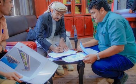 شبوة: المحافظ بن الوزير يصادق على المخطط الهندسي والعمراني لتوسعة حرم المدينة الطبية بمدينة عتق