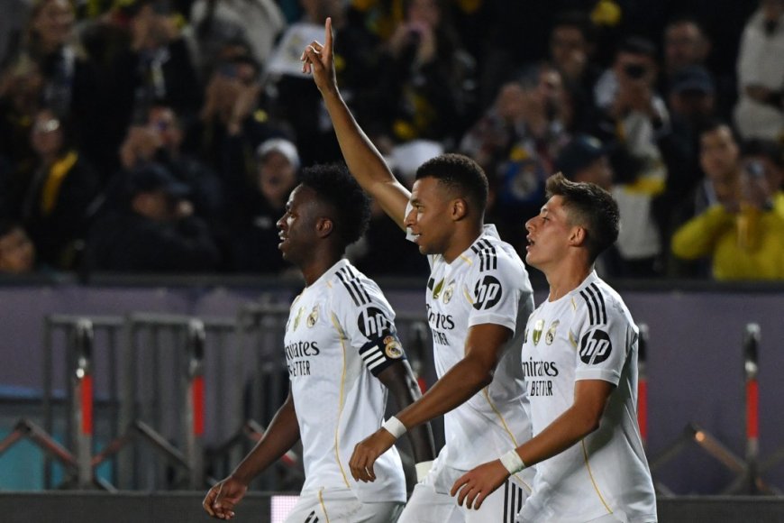 ريال مدريد يحسم المواجهة أمام فياريال بثلاثية مثيرة