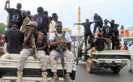 الجيش السوداني يواصل رفض الهدنة.. ويتمسك بـ"الخيار العسكري"