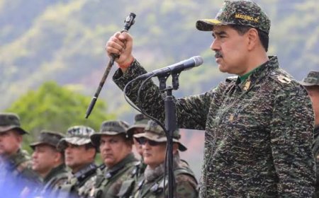 فنزويلا تستعد لمواجهة محتملة مع الولايات المتحدة وتُشكّل قيادات دفاع وطني