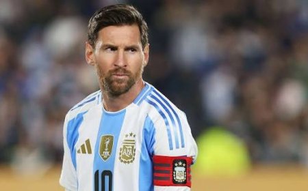 لابورتا: ميسي قدم الكثير لبرشلونة لكن فكرة عودته للفريق ليست على الطاولة