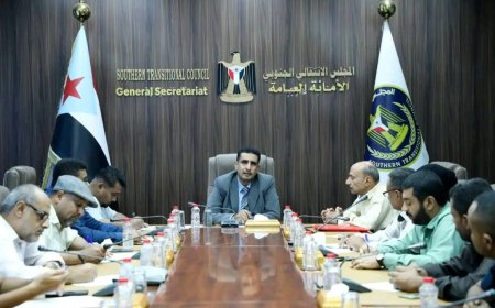 هيئة الشؤون القانونيةبالمجلس الانتقالي تناقش سير عمل اداراتها وفق القضايا والاحداث على الساحة الوطنية الجنوبية