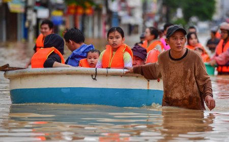 90 قتيلاً و12 مفقوداً في فيضانات مدمّرة وسط فيتنام وخسائر مالية ضخمة