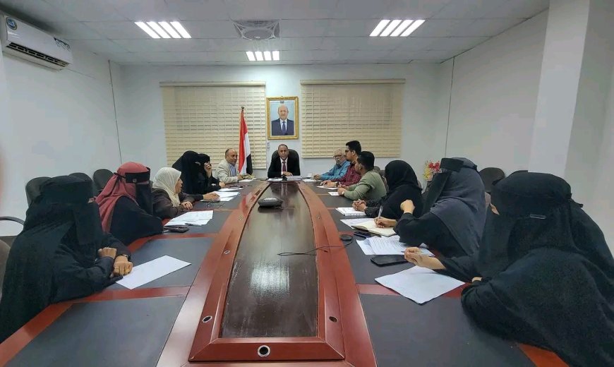 وزير الصناعة والتجارة يبحث إعداد الموازنة التشغيلية للوزارة للعام 2026