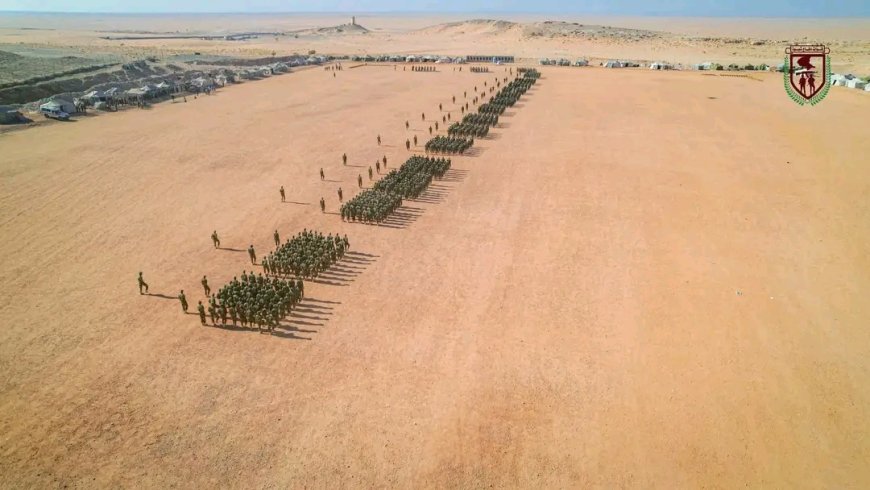 بحضور قيادات عسكرية بارزة قوات دفاع شبوة تحتفل بتخريج اللواء الثامن دفاع شبوة واستعراض جاهزيته القتالية