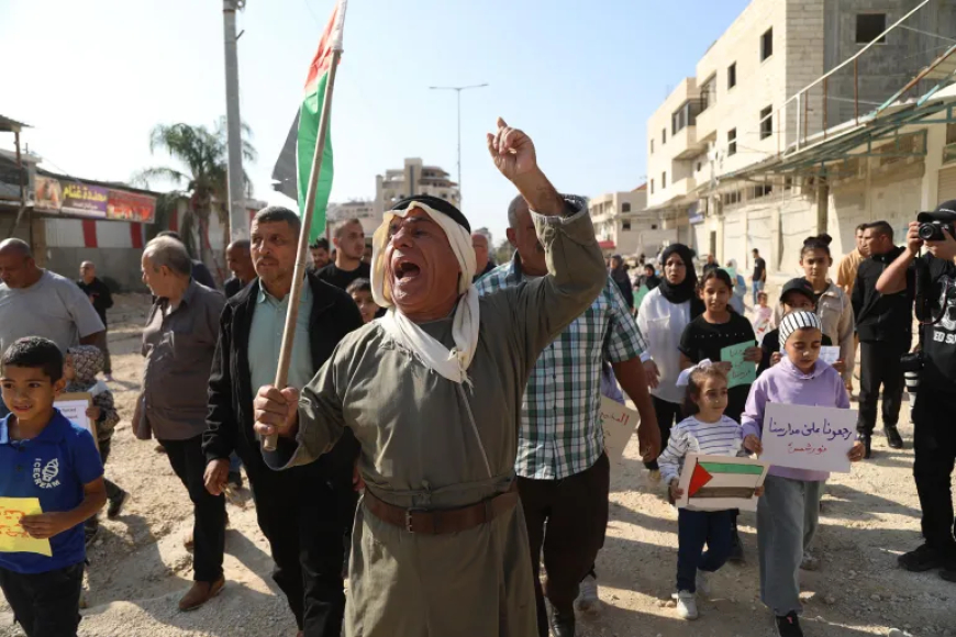 نازحو مخيمات طولكرم يواجهون شتاءً قاسياً بعد 10 أشهر من التهجير القسري