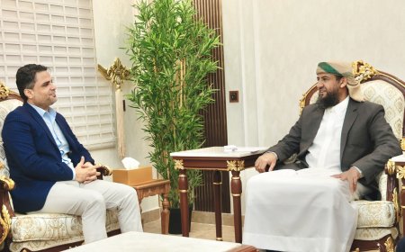 المحرّمي يلتقي نائب وزير الإعلام والثقافة والسياحة ويشدد على تطوير الأداء المؤسسي للوزارة