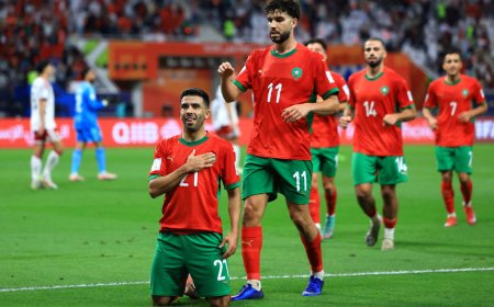 المغرب يعبر الإمارات بثلاثية نظيفة ويبلغ نهائي كأس العرب