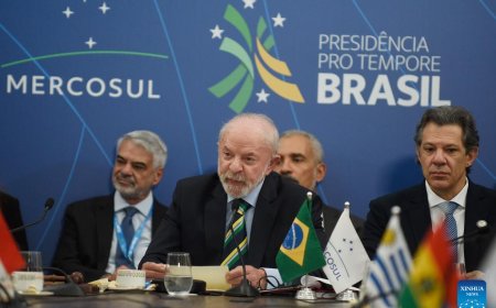 لولا دا سيلفا يحذّر من “كارثة إنسانية” في حال التدخل العسكري الأمريكي في فنزويلا