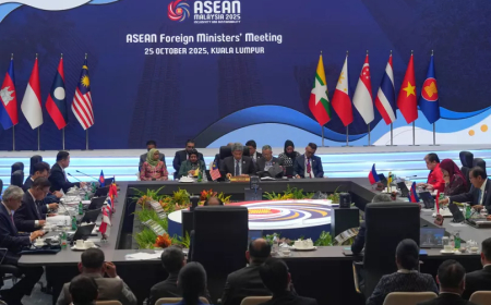 وزارة الخارجية الماليزية تؤكد عقد اجتماع استثنائي لوزراء خارجية آسيان غداً لخفض التصعيد بين كمبوديا وتايلاند