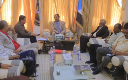 باعوم يناقش الترتيبات الأخيرة لتنفيذ حملة رقابية على أسواق وادي حضرموت