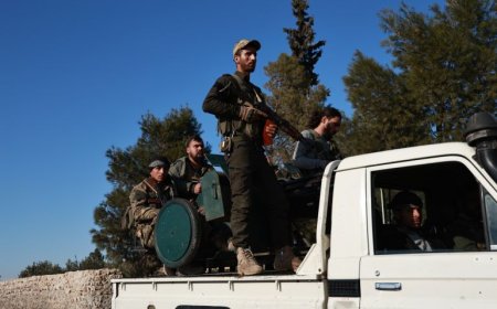 قصف حي الليرمون في حلب وخروج الأهالي إلى الشوارع