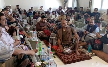 عاجل | اجتماع لقيادة محافظة البيضاء في عدن: نؤيد خطوات القائد الزبيدي ونقف إلى جانب الجنوبيين في استعادة دولتهم (بيان)