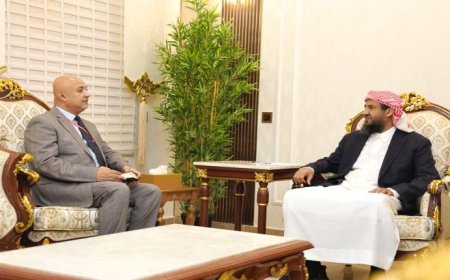 النائب المحرّمي يوجه بتطوير قطاع الاتصالات وتحسين جودة الخدمات للمواطنين