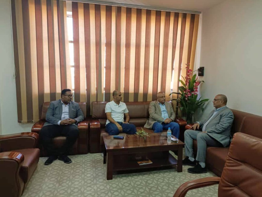 باذيب يطلع على مستجدات المشاريع الاستراتيجية بشركة تيليمن بعدن