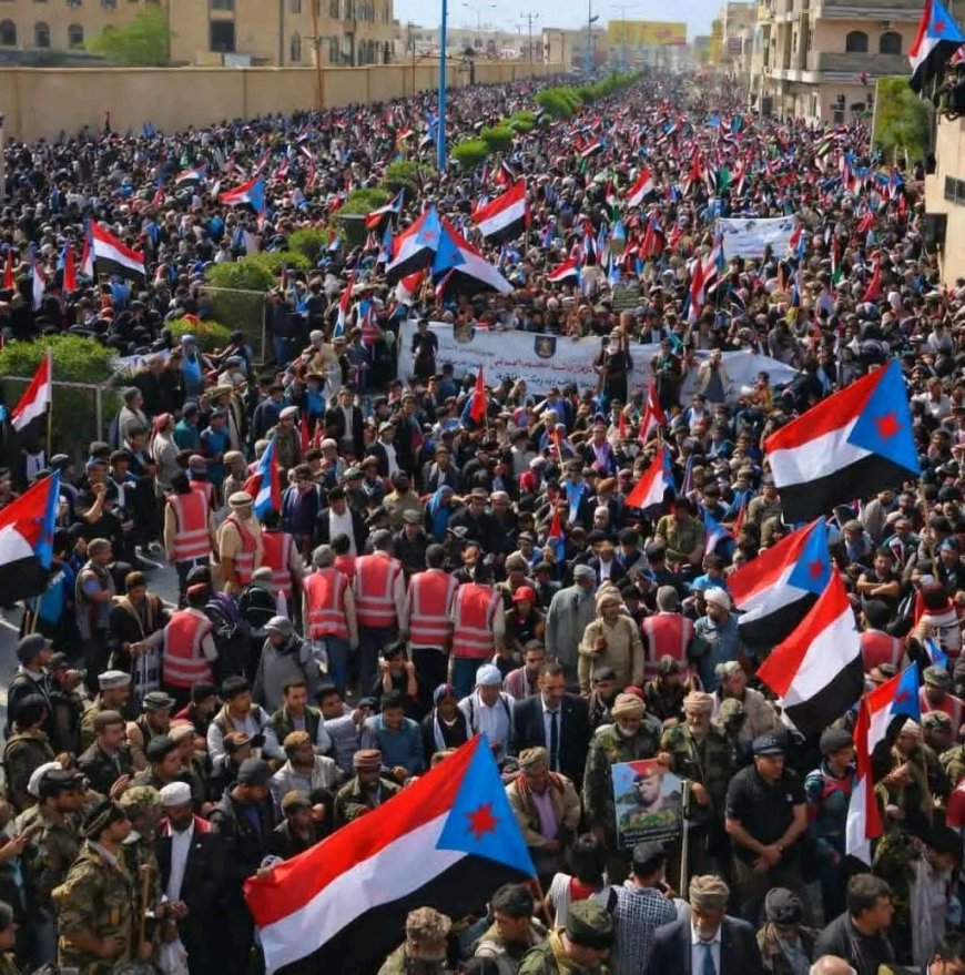 مليونية جماهيرية حاشدة في شبوة دعمًا للقوات المسلحة الجنوبية والمطالبة بإعلان دولة الجنوب العربي