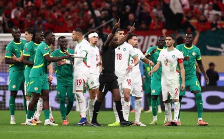 رئيس "فيفا" يهاجم تصرفات لاعبي السنغال.. ويلوّح بعقوبات