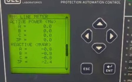 وزارة الكهرباء والطاقة تعرب عن أسفها لإطفاء محطتي الطاقة الشمسية في عدن وشبوة من قبل الشركة الإماراتية GSU دون تنسيق مسبق