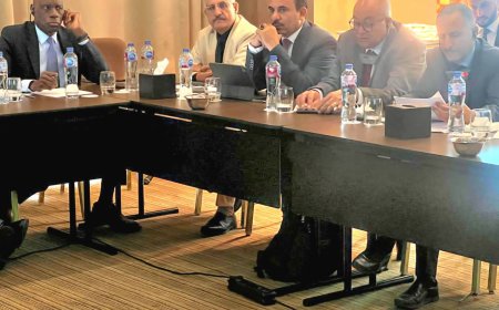 في إطار جهود ومتابعة الوزير السقطري… اجتماع رفيع في القاهرة يناقش مع البنك الدولي مشروع دعم سلسلة قيمة الألبان بـ100 مليون دولار