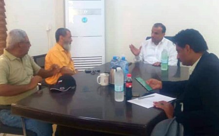 نائب المدير التنفيذي لشركة النفط يتفقد سير العمل والمشاريع بمنشاة البريقة 