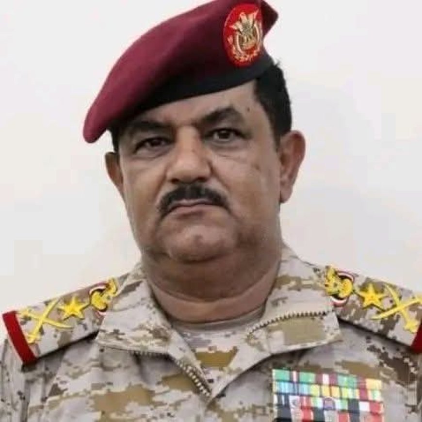 مصدر لوكالة فرانس برس.. وزير الدفاع اليمني السابق محتجز في وزارة الدفاع السعودية.