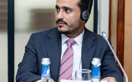 من أرضٍ لا ترتقي إلى الأعلى فيها غير الأرواح وهي تدافع عن الوطن في كل جبهةٍ ووادٍ وجبل