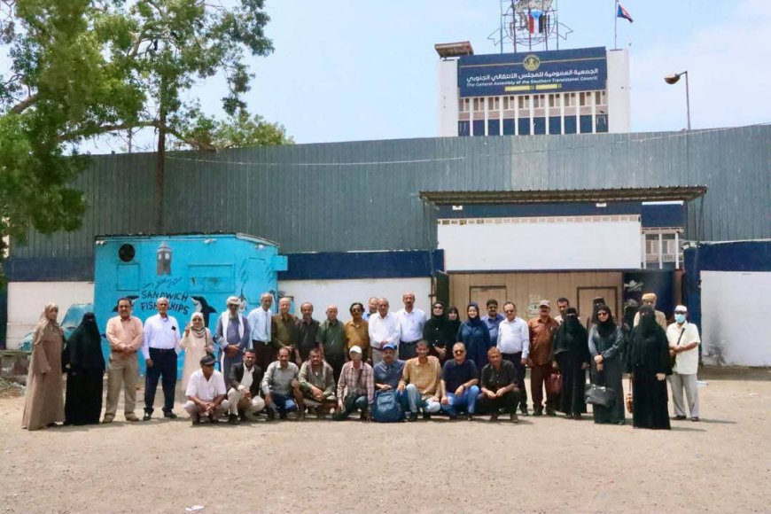 لأسبوع الثالث تواليًا.. قيادات وأعضاء الجمعية العمومية يرفضون إغلاق مقار المجلس الانتقالي ويؤكدون استمرار النضال السلمي